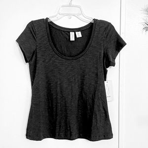 NWT Joie- Round Neck T-shirt